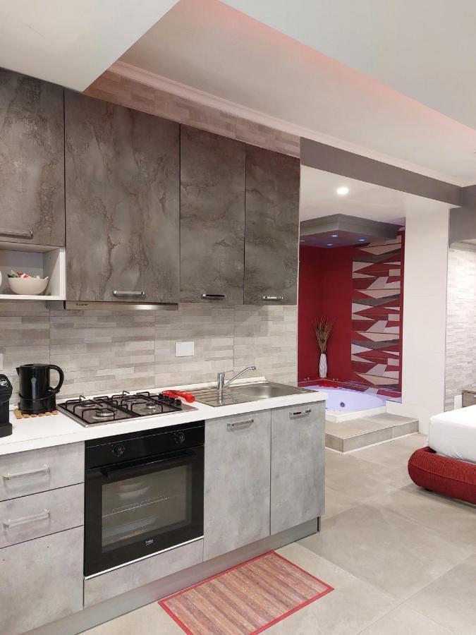Sweet Home & Wellness Luxury Apartment 네뚜노 외부 사진