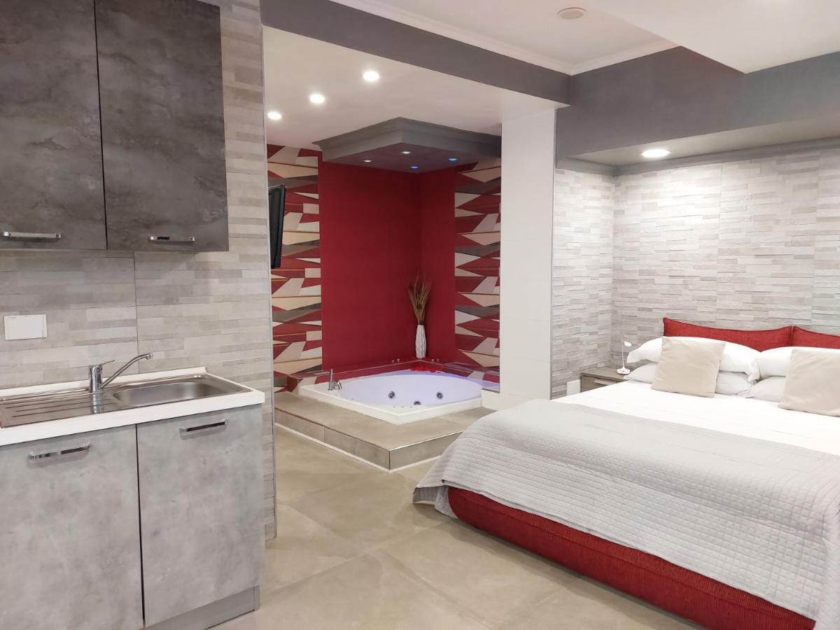 Sweet Home & Wellness Luxury Apartment 네뚜노 외부 사진