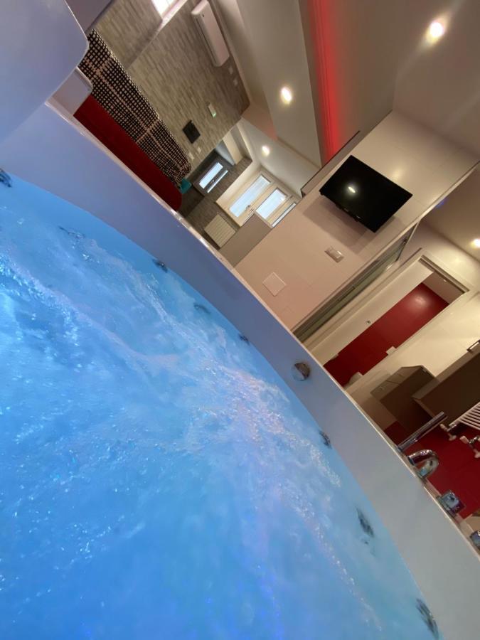Sweet Home & Wellness Luxury Apartment 네뚜노 외부 사진
